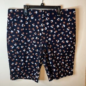 Ann Taylor Black Dress Shorts Abstract Pattern Size 14